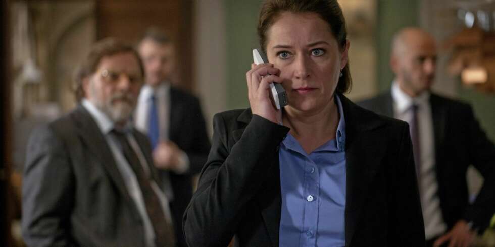 FAVORITT: Jens Stoltenberg ser gjerne på den danske TV-serien «Borgen» med Sidse Babett Knudsen i en av hovedrollene. FAVORITT: Jens Stoltenberg ser gjerne på den danske TV-serien «Borgen» med Sidse Babett Knudsen i en av hovedrollene.