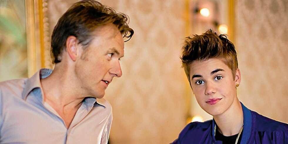 PÅ TV: Fredrik Skavlan møtte Justin Bieber. Onsdag sendes intervjuet på NRK1. PÅ TV: Fredrik Skavlan møtte Justin Bieber. Onsdag sendes intervjuet på NRK1.