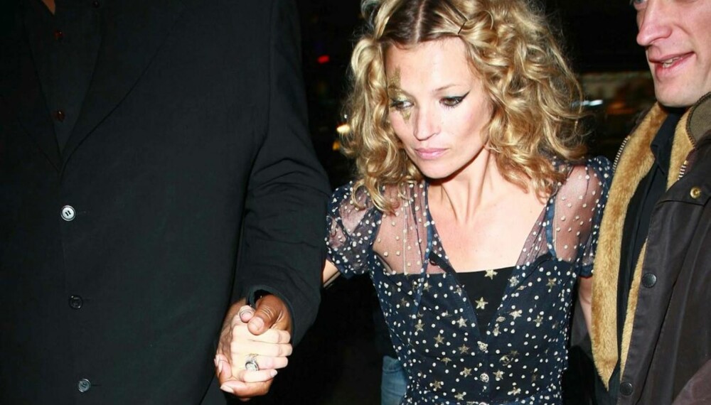 Kate Moss feirer sin 34-årsdag Kate Moss feirer sin 34-årsdag