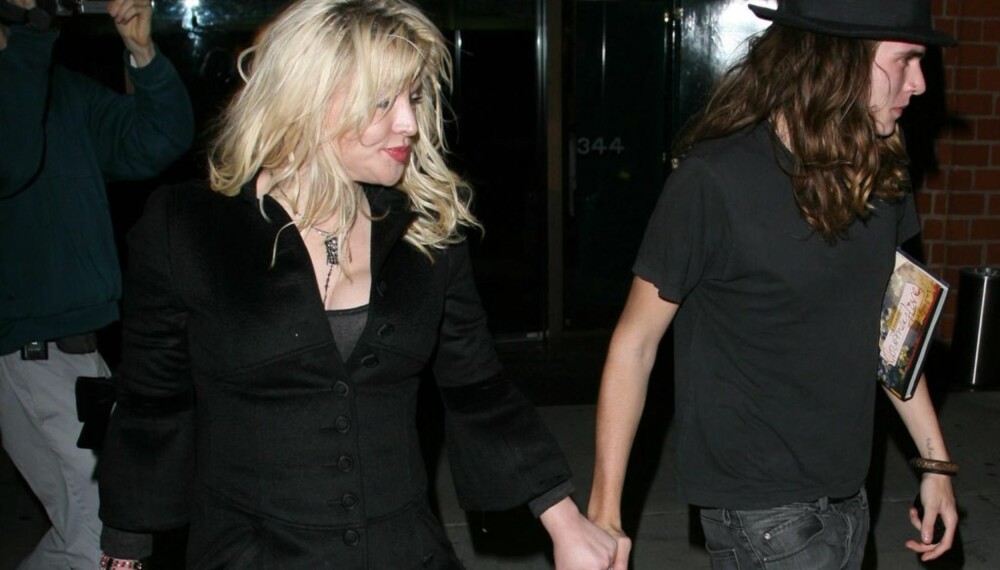 Courtney Love og Jamie Burke Courtney Love og Jamie Burke