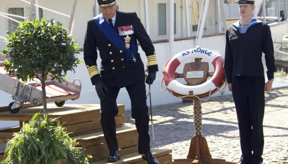 Kong Harald ankommer Finland Kong Harald ankommer Finland