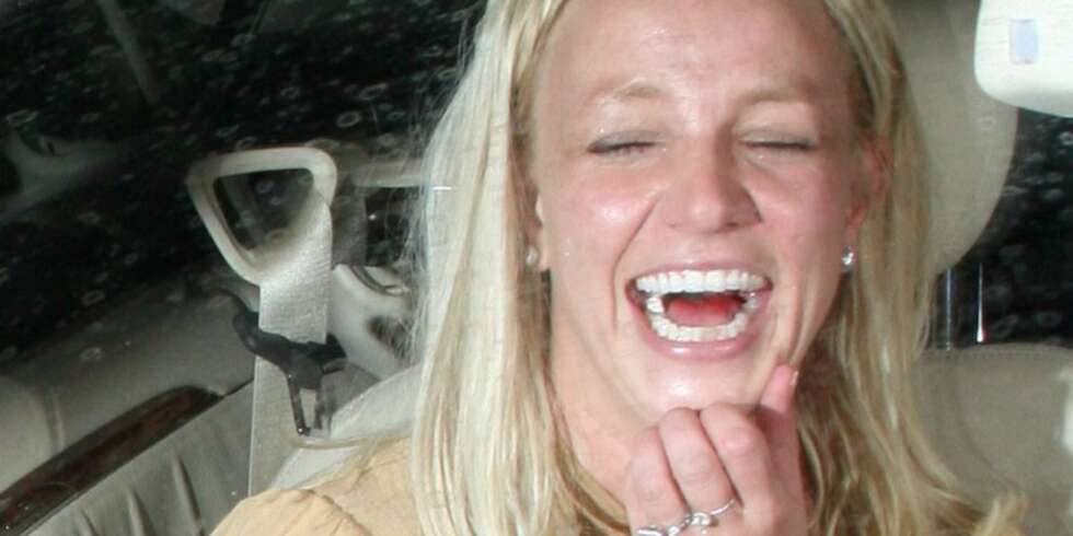 Britney Spears ler igjen Britney Spears ler igjen