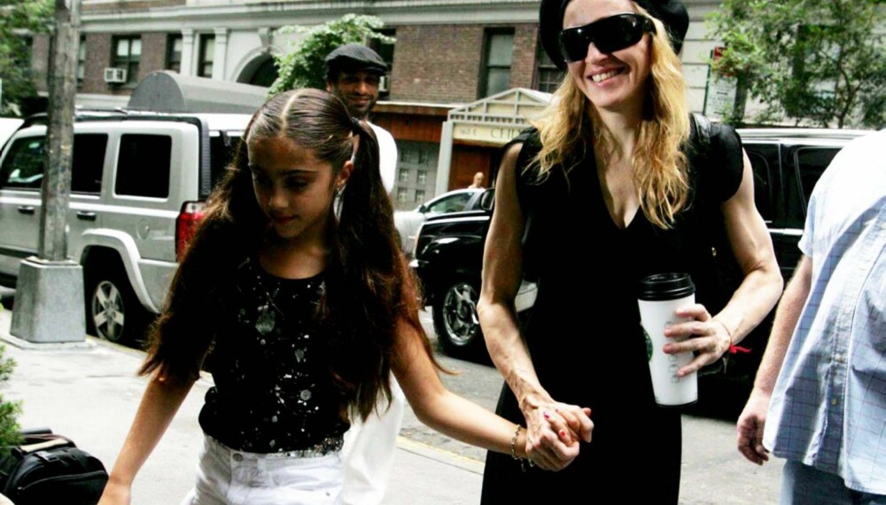 Madonna og Lourdes Madonna og Lourdes