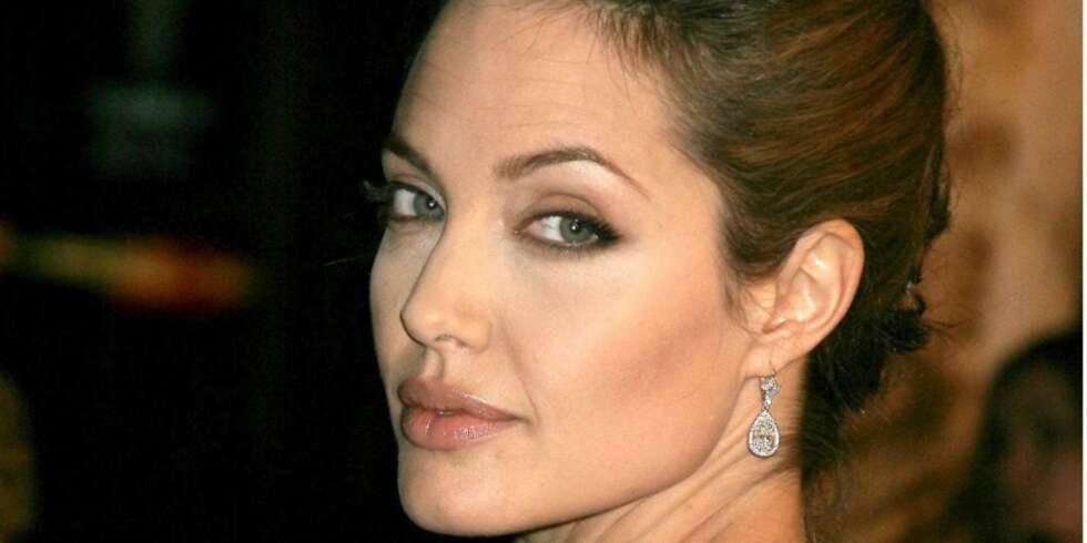 Angelina Jolie Angelina Jolie
