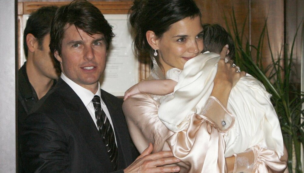 Tom Cruise, Katie Holmes og Suri Tom Cruise, Katie Holmes og Suri