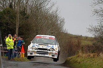 Rally Irland er et asfaltløp med spesielle veier. Foto: Sutton Rally Irland er et asfaltløp med spesielle veier. Foto: Sutton