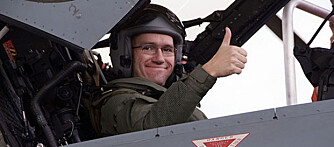 - Eurofighter er et svært moderne kampfly, sier Espen Barth Eide. Foto: Forsvarsdepartementet - Eurofighter er et svært moderne kampfly, sier Espen Barth Eide. Foto: Forsvarsdepartementet