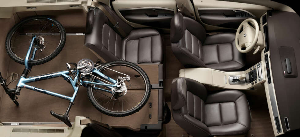 ROMMELIG: Innvendig plass er et godt argument for å velge Volvo V70 eller XC70. ROMMELIG: Innvendig plass er et godt argument for å velge Volvo V70 eller XC70.