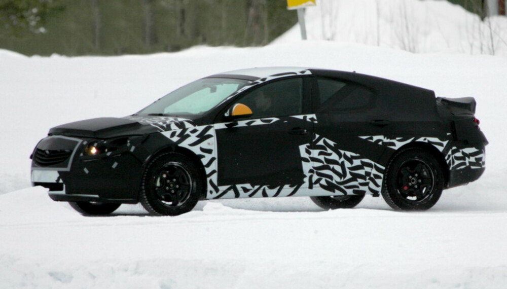 Sedanutgaven av Vectra får en sterkt skrånende taklinje. Foto: Automedia Sedanutgaven av Vectra får en sterkt skrånende taklinje. Foto: Automedia