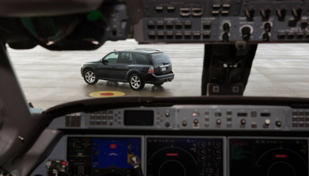 Fly og Saab har jo alltid hørt sammen - det var jo med fly det hele startet. Fly og Saab har jo alltid hørt sammen - det var jo med fly det hele startet.