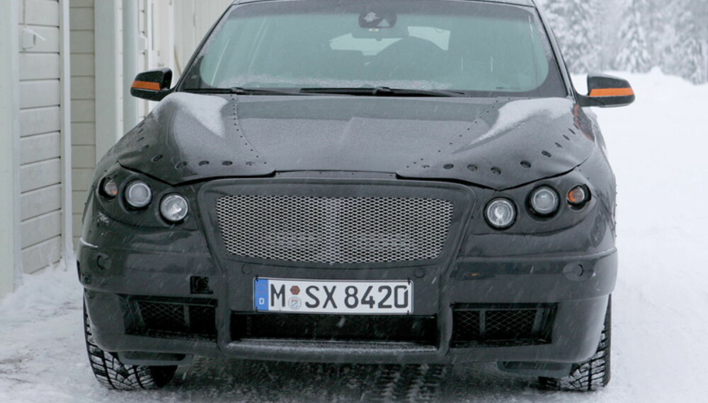 BMWs kommende PAS blir utseendemessig en slags blanding av 5-Serie og X5. Foto: Automedia BMWs kommende PAS blir utseendemessig en slags blanding av 5-Serie og X5. Foto: Automedia