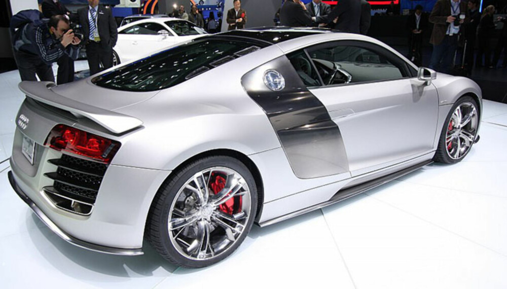 Audi R8 V12 Concept er en av Detroits store stjerner og den kommer! Audi R8 V12 Concept er en av Detroits store stjerner og den kommer!