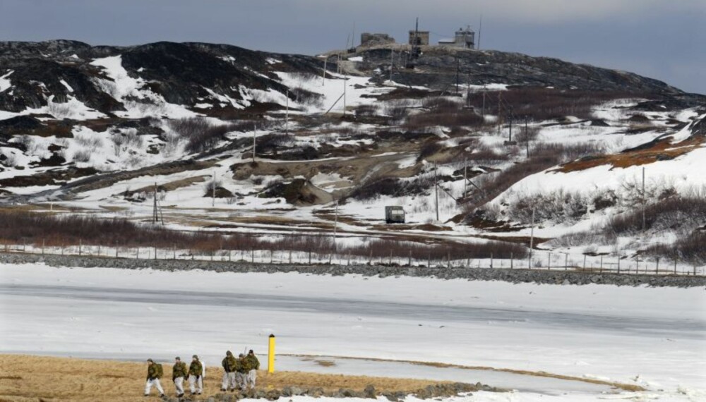 HELT PÅ GRENSEN: Det er kort avstand fra patruljen på norsk side av Grense-Jacobselv til Russland og OP Jekaterina. HELT PÅ GRENSEN: Det er kort avstand fra patruljen på norsk side av Grense-Jacobselv til Russland og OP Jekaterina.