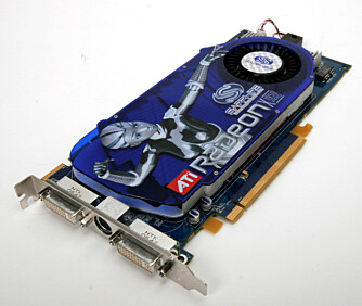 YTELSE: Sapphire Radeon X1950 Pro stiller ytelsesmessig i klasse med Club 3D. YTELSE: Sapphire Radeon X1950 Pro stiller ytelsesmessig i klasse med Club 3D.