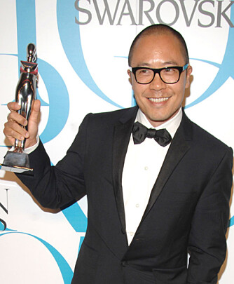 Designer Derek Lam fikk også pris. Designer Derek Lam fikk også pris.