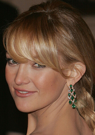 Kate Hudson ser nesten kongelig ut i ørepynt fra BVLGARI. (Foto: WireImage/All Over Press) Kate Hudson ser nesten kongelig ut i ørepynt fra BVLGARI. (Foto: WireImage/All Over Press)