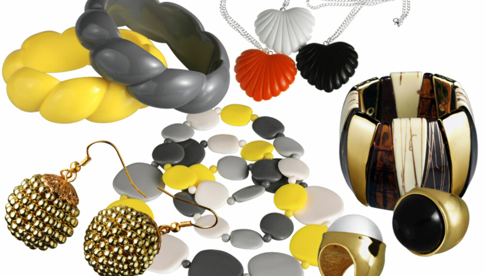 Øredobber (kr. 59,50), grått eller gult armbånd (kr. 59,50), gult, grått og hvitt smykke i plast (kr. 119), smykke med hvitt, oransje eller svart hjerte (kr. 89,50), svart eller hvit ring (kr. 99,50) og bredt armbånd i ulike trefarger (kr. 89,50). Alt fra Glitters vårkolleksjon. (Foto: Glitter) Øredobber (kr. 59,50), grått eller gult armbånd (kr. 59,50), gult, grått og hvitt smykke i plast (kr. 119), smykke med hvitt, oransje eller svart hjerte (kr. 89,50), svart eller hvit ring (kr. 99,50) og bredt armbånd i ulike trefarger (kr. 89,50). Alt fra Glitters vårkolleksjon. (Foto: Glitter)