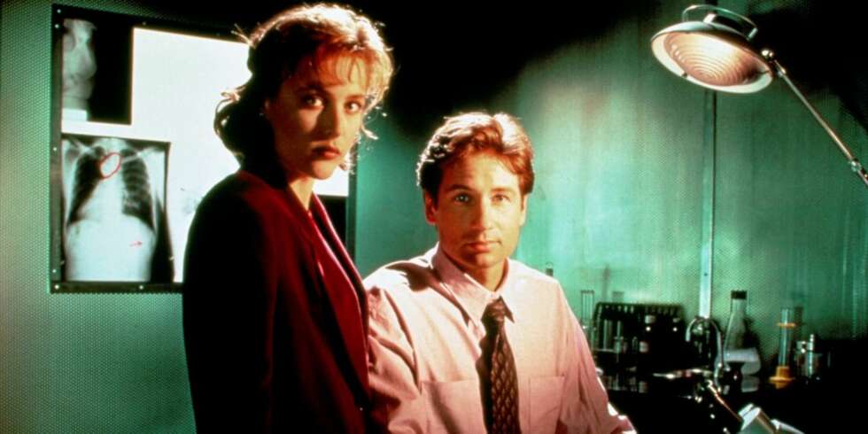 FBI-AGENTER: Gillian Anderson og David Duchovny spiller agent Scully og agent Mulder i både TV-serien og "X-Files"-filmen. FBI-AGENTER: Gillian Anderson og David Duchovny spiller agent Scully og agent Mulder i både TV-serien og "X-Files"-filmen.