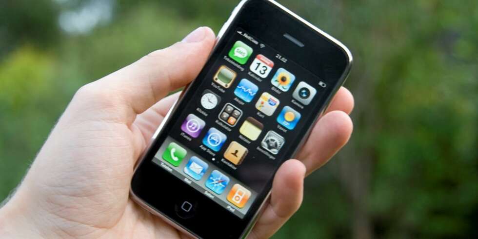 TETTER HULL: Lekkasjefaren ved Iphone-tyveri skal minimaliseres, lover Apple. TETTER HULL: Lekkasjefaren ved Iphone-tyveri skal minimaliseres, lover Apple.