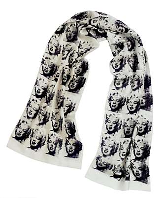 Silkeskjerf fra the Andy Warhol Collection, kr 2399 Silkeskjerf fra the Andy Warhol Collection, kr 2399