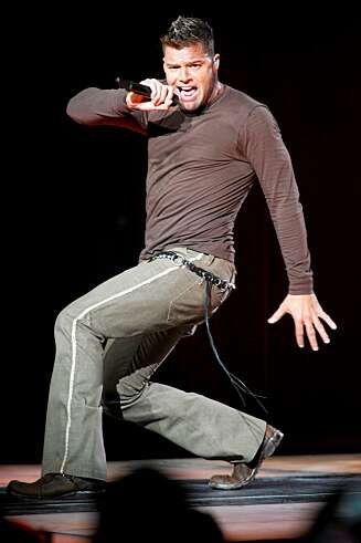 FYRVERKERI: Ricky Martin gir alt fra scenen. Nå tar han pause for å være pappa på heltid. FYRVERKERI: Ricky Martin gir alt fra scenen. Nå tar han pause for å være pappa på heltid.