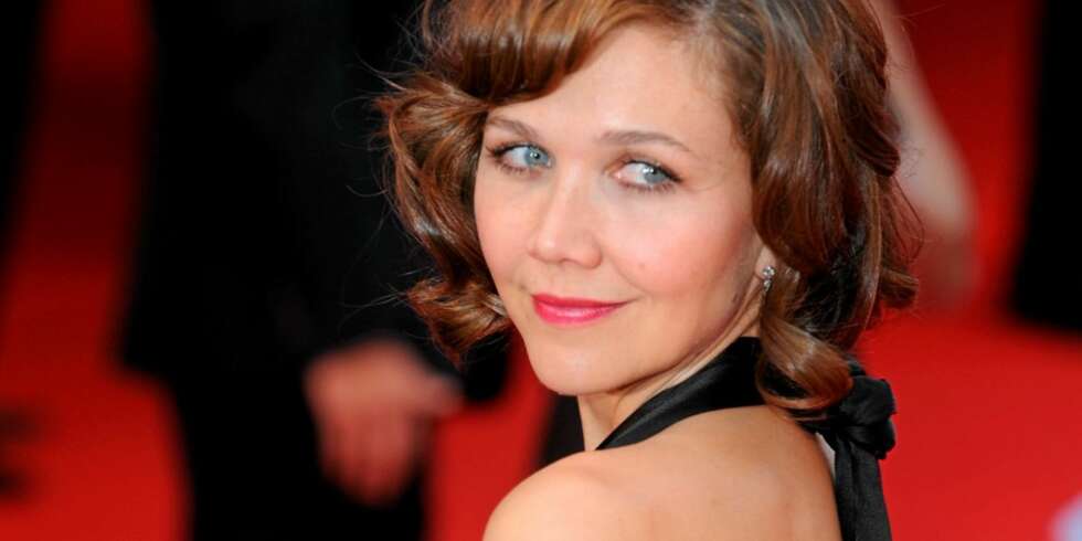 TILTRUKKET AV VANN: Maggie Gyllenhaal synes havet kan være veldig sexy - spesielt hvis bølgene er store. TILTRUKKET AV VANN: Maggie Gyllenhaal synes havet kan være veldig sexy - spesielt hvis bølgene er store.