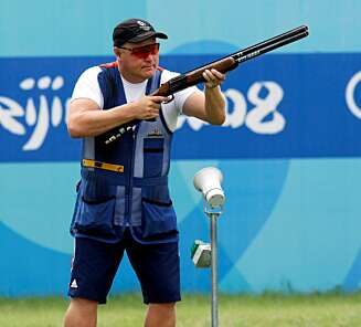 NESTEN: Det ble en dramatisk omskyting for Tore Brovold i skeet-finalen. NESTEN: Det ble en dramatisk omskyting for Tore Brovold i skeet-finalen.