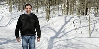 PLAGET: Ingen kan se på denne mannen at han har en konstant "jetmotor" inne i hodet. Men Bård Backe har store tinnitusplager. (Foto: Thor Olav Moen) PLAGET: Ingen kan se på denne mannen at han har en konstant "jetmotor" inne i hodet. Men Bård Backe har store tinnitusplager. (Foto: Thor Olav Moen)