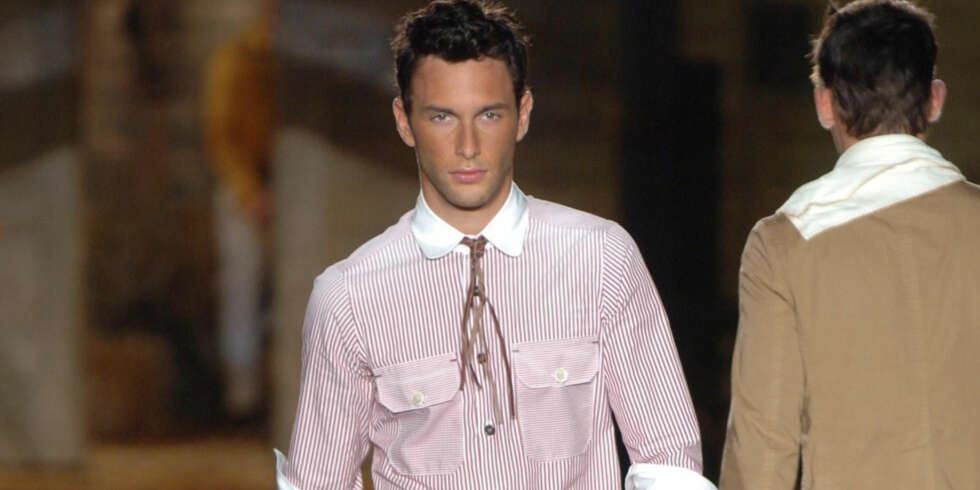 Merket DSquared2 viser tøffe takter for høst- og vinterkolleksjonen 2008. Merket DSquared2 viser tøffe takter for høst- og vinterkolleksjonen 2008.