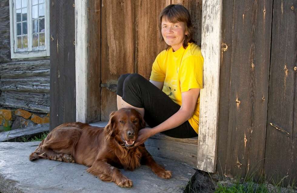 TRE VIKTIGE TING: Det er tre faktorer som er viktige for at jeg skal ha det bra: Medisinen min, daglig trening og et godt sosialt liv, sier Merete, her med hunden og turkameraten Yankey. TRE VIKTIGE TING: Det er tre faktorer som er viktige for at jeg skal ha det bra: Medisinen min, daglig trening og et godt sosialt liv, sier Merete, her med hunden og turkameraten Yankey.