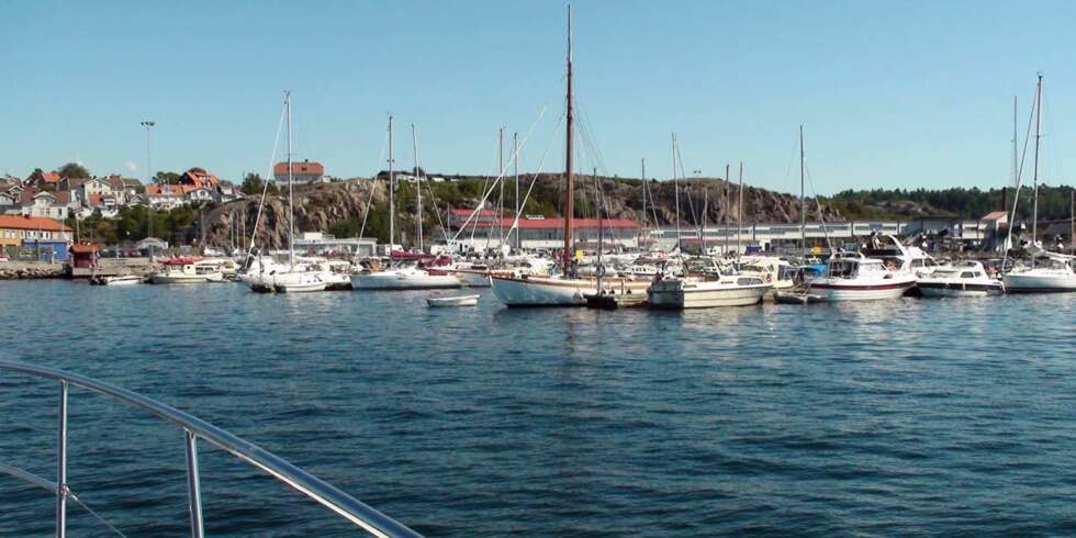 Med fellesferien på hell, er det ledig plass i Strömstad gjestehavn. Med fellesferien på hell, er det ledig plass i Strömstad gjestehavn.