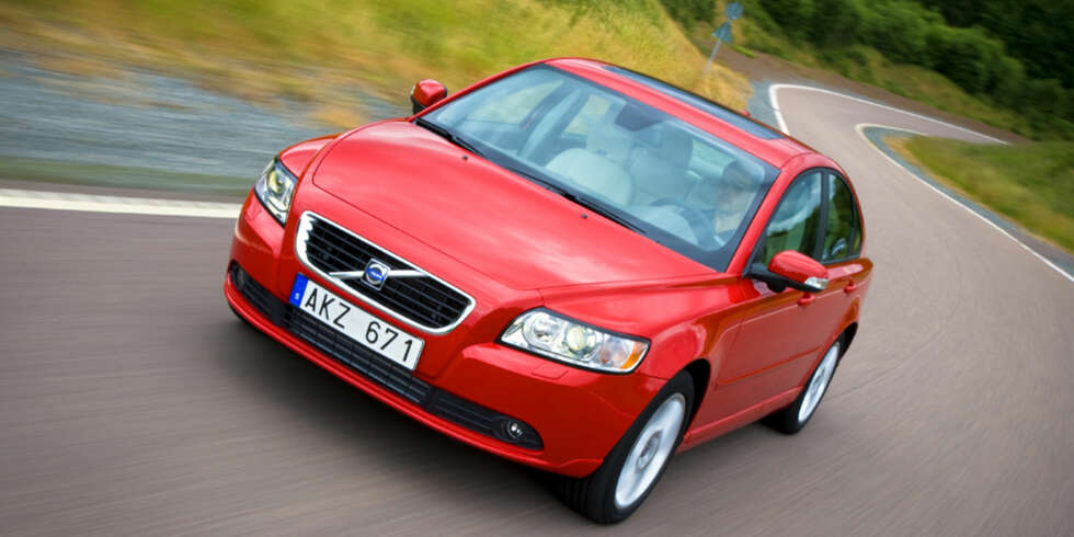 Volvo S40 produseres allerede i Kina gjennom Ford Motor China Ltd.s samarbeidspartner. Volvo S40 produseres allerede i Kina gjennom Ford Motor China Ltd.s samarbeidspartner.