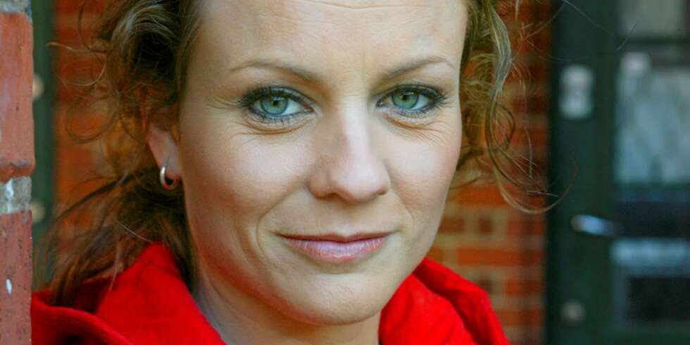 DRAMATIKK: Cathrine Riis Lilleaas satte seg inn igjen i flyet etter nødlandingen. DRAMATIKK: Cathrine Riis Lilleaas satte seg inn igjen i flyet etter nødlandingen.