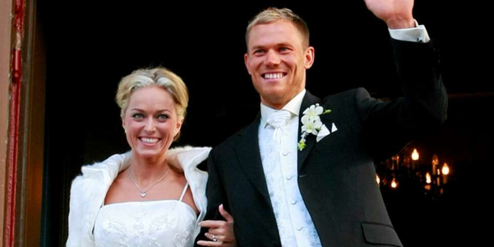 Syklisten Thor Hushovd og Susanne Haaheim giftet seg i Grimstad kirke i fjor høst, etter å ha vært sammen i ti år. Syklisten Thor Hushovd og Susanne Haaheim giftet seg i Grimstad kirke i fjor høst, etter å ha vært sammen i ti år.