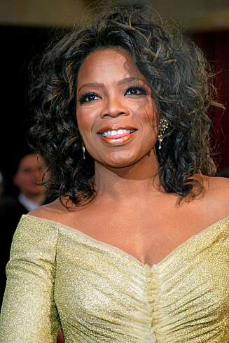TOPPER LISTEN: Oprah ga bort hele 290 millioner kroner gjennom Oprah Winfrey Foundation og Oprah's Angel Network i 2007. TOPPER LISTEN: Oprah ga bort hele 290 millioner kroner gjennom Oprah Winfrey Foundation og Oprah's Angel Network i 2007.