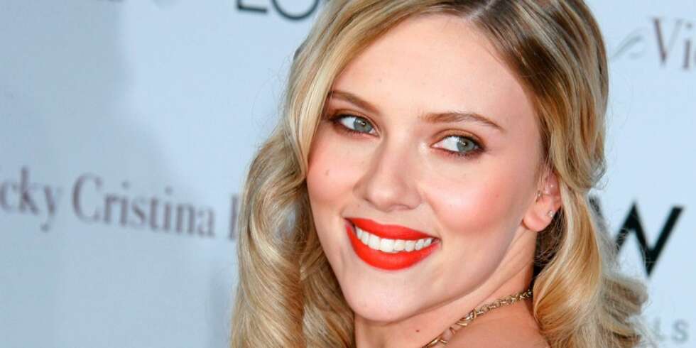 BESØKTE AIDS-SYKE: Scarlett Johansson har vært på besøk i Afrika hvor hun besøkte ulike AIDS-klinikker. BESØKTE AIDS-SYKE: Scarlett Johansson har vært på besøk i Afrika hvor hun besøkte ulike AIDS-klinikker.
