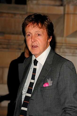TIL TEL AVIV: I 1964 ble Paul McCartney og The Beatles bannlyst fra Israel. På torsdag holder han vennskapskonsert i Tel Aviv. TIL TEL AVIV: I 1964 ble Paul McCartney og The Beatles bannlyst fra Israel. På torsdag holder han vennskapskonsert i Tel Aviv.