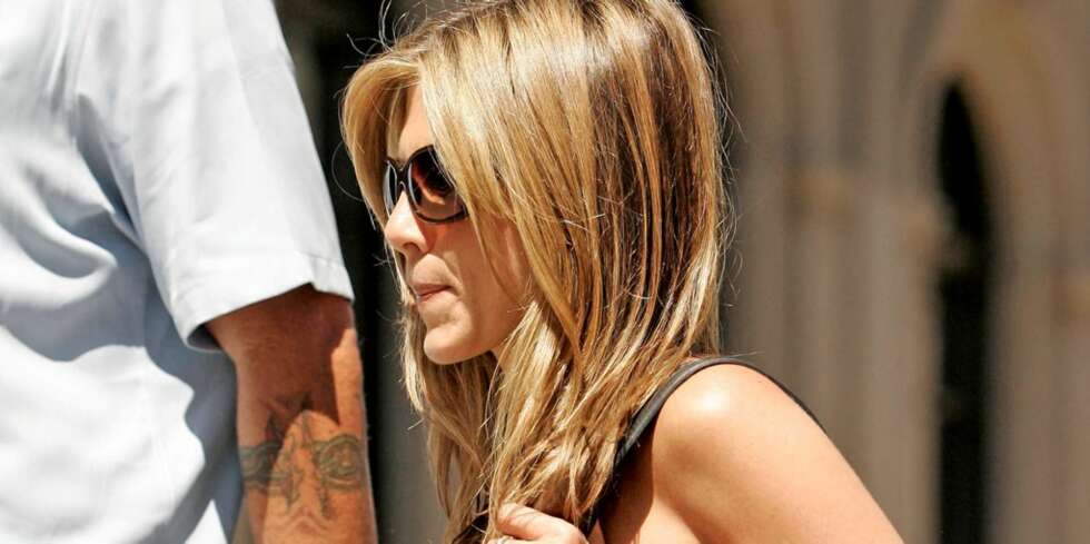 TUNGT BRUDD: Jennifer Aniston skal ha tatt bruddet med John Mayer tyngre enn det har sett ut som. TUNGT BRUDD: Jennifer Aniston skal ha tatt bruddet med John Mayer tyngre enn det har sett ut som.
