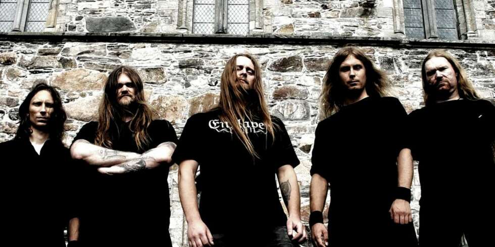 Enslaved i hard pakke Enslaved i hard pakke