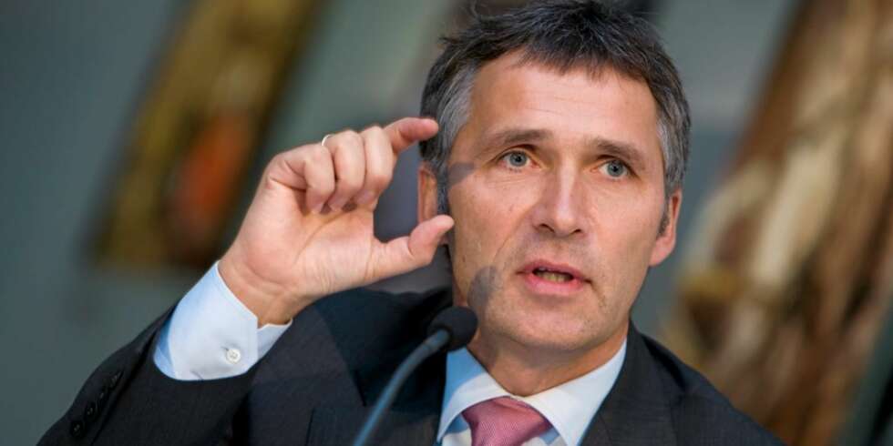 STATSMINISTER: Jens Stoltenberg STATSMINISTER: Jens Stoltenberg