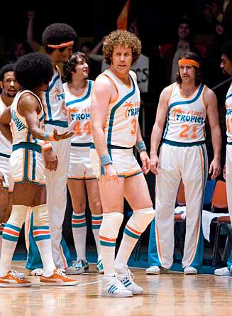 BASKET: Will Ferrell som lovende basketspiller i "Semi-Pro" BASKET: Will Ferrell som lovende basketspiller i "Semi-Pro"
