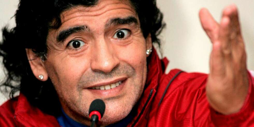 COMEBACK KID: Diego Maradona gikk fra å verdens mest tiljublede fotballspiller til å bli et overvektig kokainvrak. Nå er fotballguden tilbake. COMEBACK KID: Diego Maradona gikk fra å verdens mest tiljublede fotballspiller til å bli et overvektig kokainvrak. Nå er fotballguden tilbake.