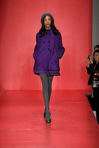 TREND 5: Lilla jakke fra DKNY TREND 5: Lilla jakke fra DKNY