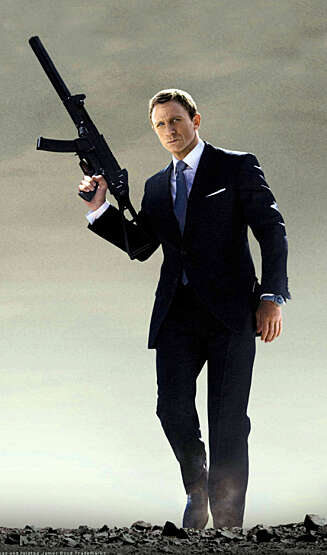 James Bond stoler på tysk kvalitet og H&K UMP-9. James Bond stoler på tysk kvalitet og H&K UMP-9.