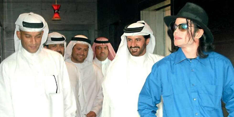 PÅ TUR: Michael Jackson på besøk i Dubai. PÅ TUR: Michael Jackson på besøk i Dubai.