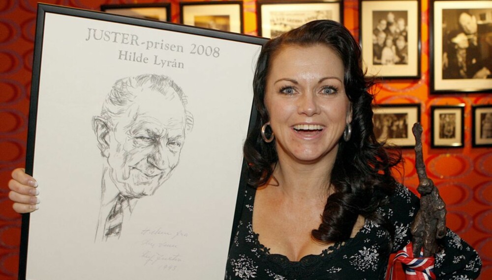 Hilde Lyrån mottok Juster-prisen 2008 Hilde Lyrån mottok Juster-prisen 2008