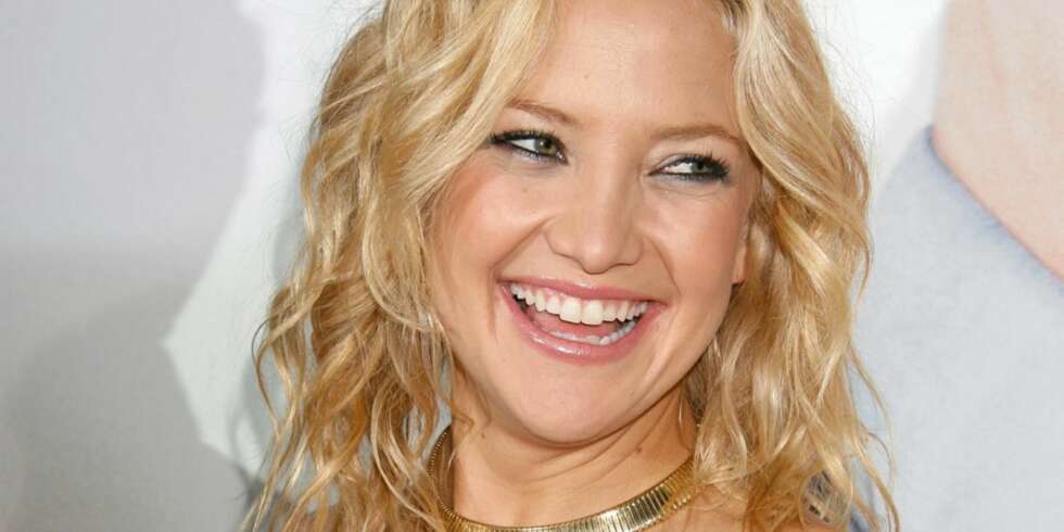 STRIKK: Kate Hudson satser på å strikke flere av julegavene sine i år. STRIKK: Kate Hudson satser på å strikke flere av julegavene sine i år.