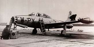 KLAR: Norsk jagerfly gjøres klar til tok mot Sovjet. KLAR: Norsk jagerfly gjøres klar til tok mot Sovjet.