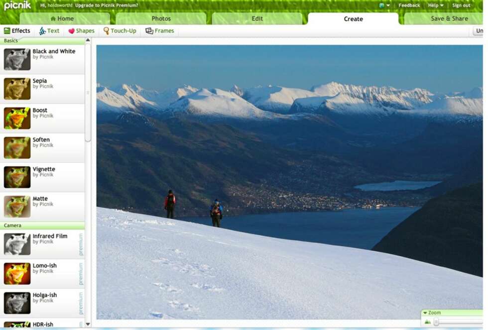 Picnik er et fotoprogram som brukes i nettleseren. Picnik er et fotoprogram som brukes i nettleseren.