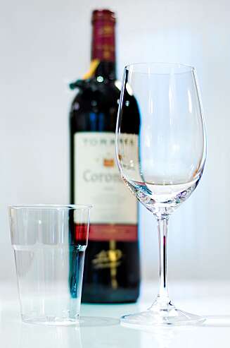 Boikott plastglass. De ødelegger smaken fullstendig. Boikott plastglass. De ødelegger smaken fullstendig.